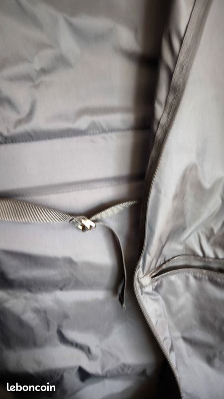 Sac/housse De Protection Pour Chaussures De Voyage PIERRE CARDIN - Occasion Très Bon état - Noir