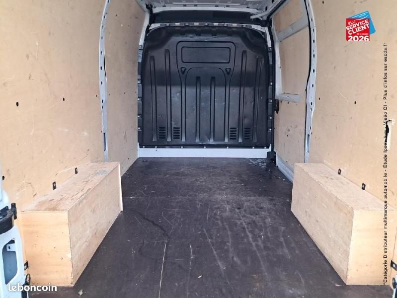 Renault Master Fg F3300 L2H2 2.3 Blue dCi 135ch Grand Confort Euro6 (image 14)
