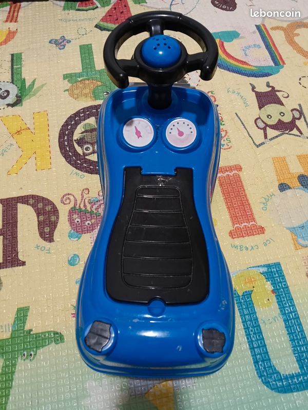 Trotteur voiture pour bébé/ enfant (image 6)
