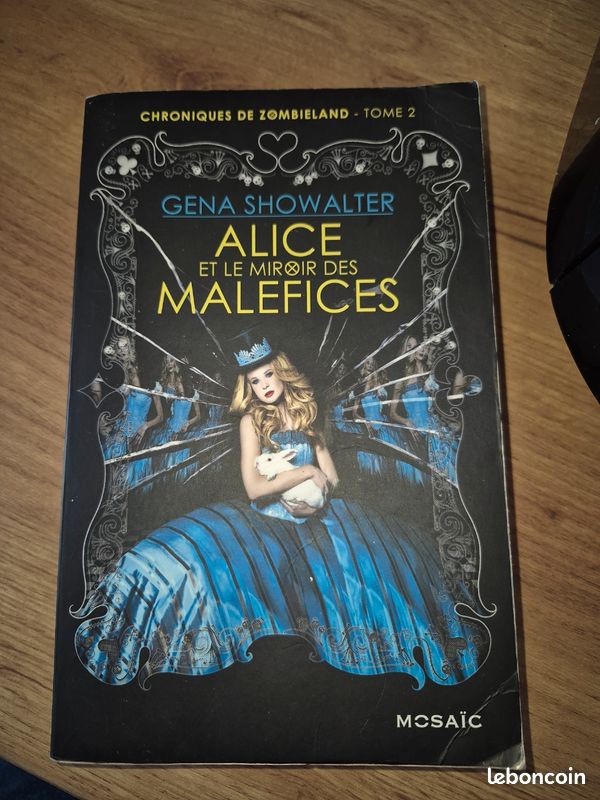 Lot de 3 livres Chroniques de Zombieland – Gena Showalter (image 2)