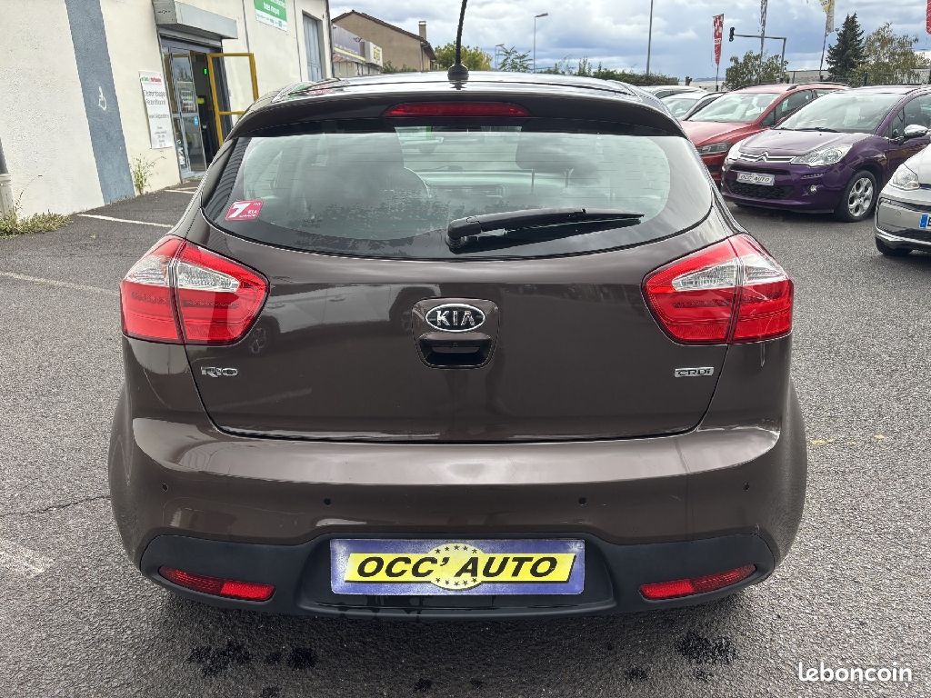 Kia Rio 1.4 CRDi 90 Premium Navi (image 5)