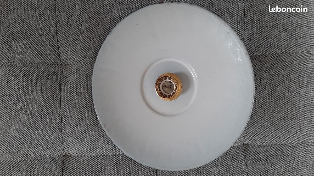 Luminaire en tôle sur mesure (suspension ou baladeuse) (image 9)