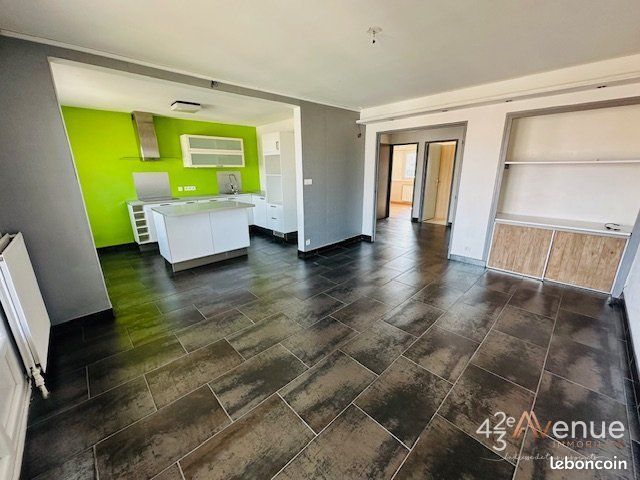 Appartement 3 pièces 63 m² · à Saint-Étienne · 63 m² · 700 €/mois