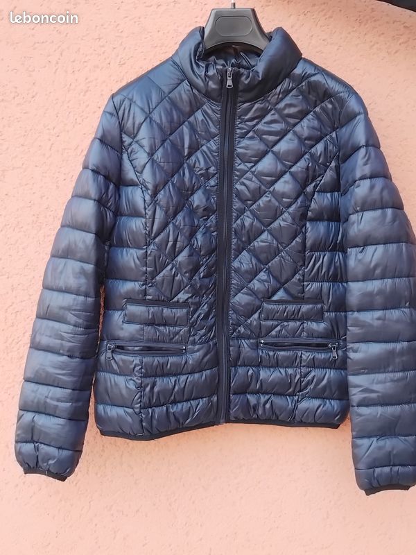 Doudoune légère bleu marine femme Taille M (image 1)