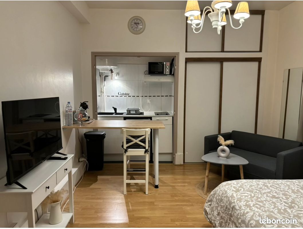 Appartement 1 pièce 21 m² · à Châlons-en-Champagne · 21 m² · 500 €