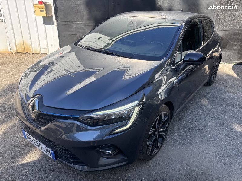 Renault CLIO V REVERSIBLE 1.6 E-TECH 140CH BUSINESS -21 (image 1)