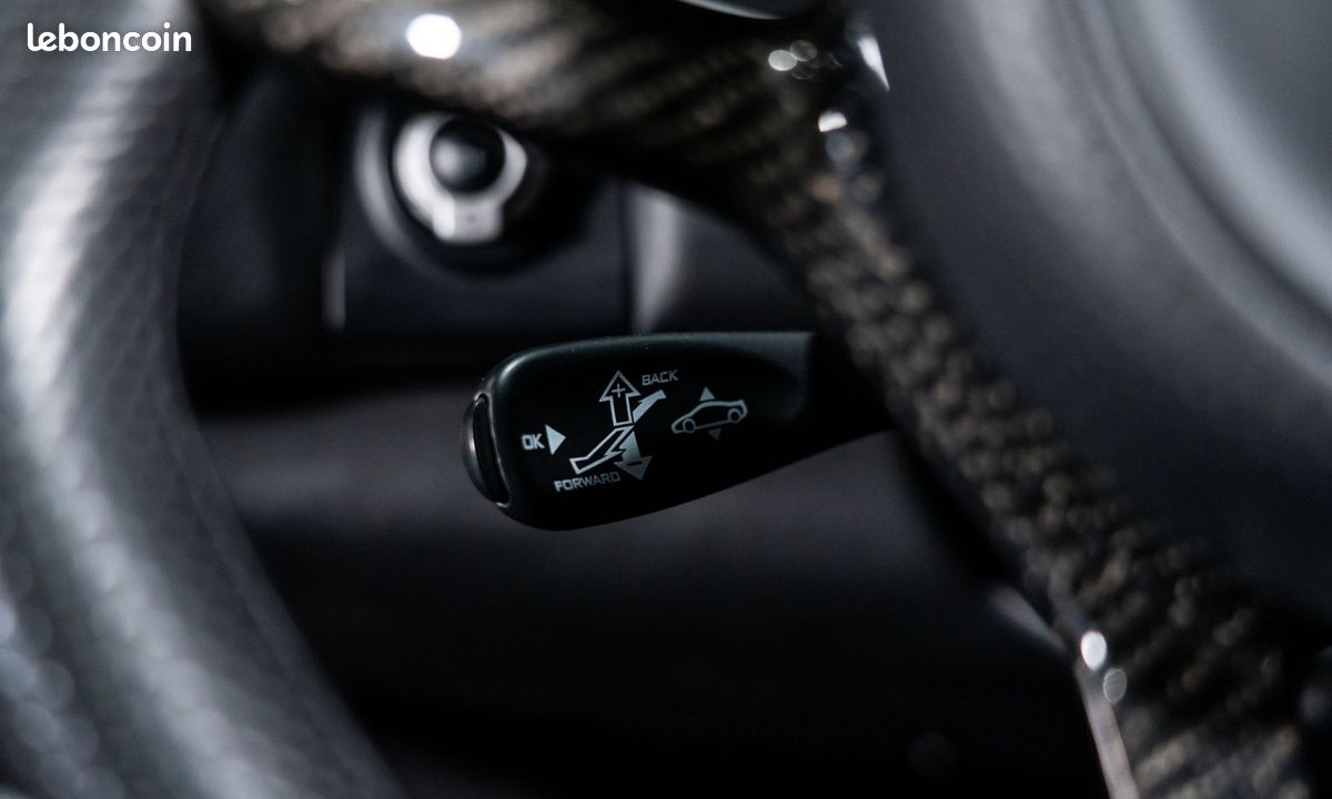 MCLAREN MP4-12C Spider V8 3.8 625 - FRANCAISE / Lift / Echapp. Sport / Carbone / Cuir étendu / Meridian / 1535EMOIS (image 21)