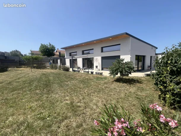 Annonce vente Maison plats