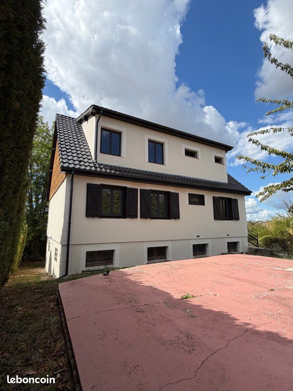 Maison 5 pièces 153 m² · à Corbeil-Essonnes · 153 m² · 399 000 €