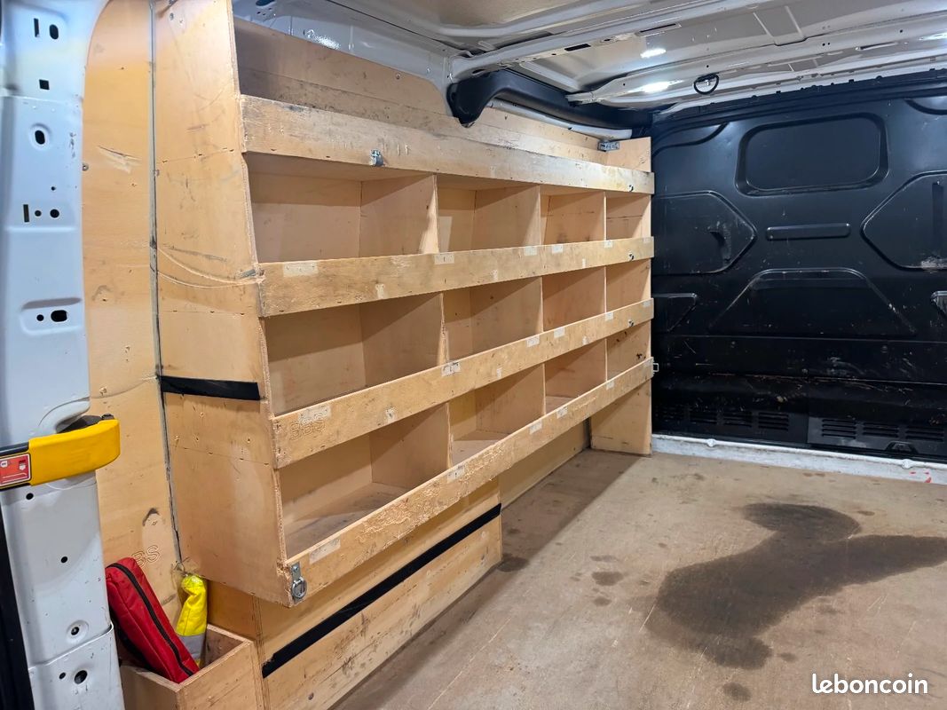 FORD TRANSIT CUSTOM FOURGON L1H1 2.0 ECOBLUE 185ch BVA SPORT | KIT DISTRIB OK / Vidange BVA OK & Révision OK (image 33)