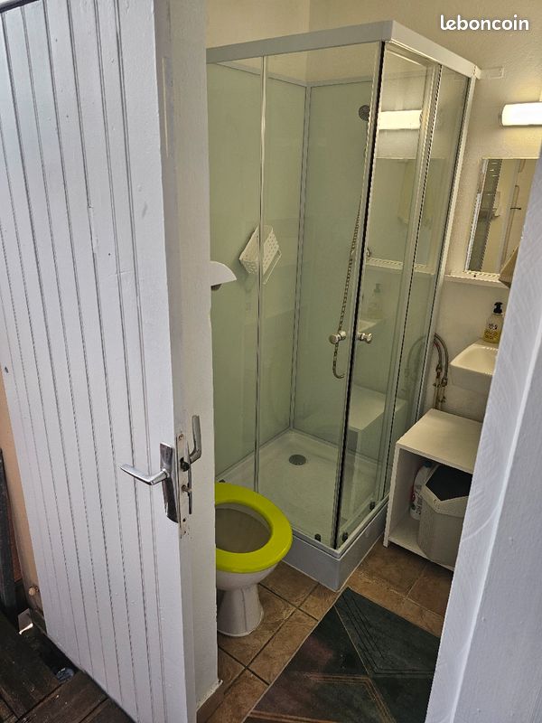 Location Studio (image 3)