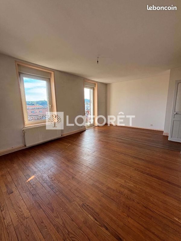 Appartement 4 pièces 105 m² · à Épinal · 105 m² · 750 €/mois