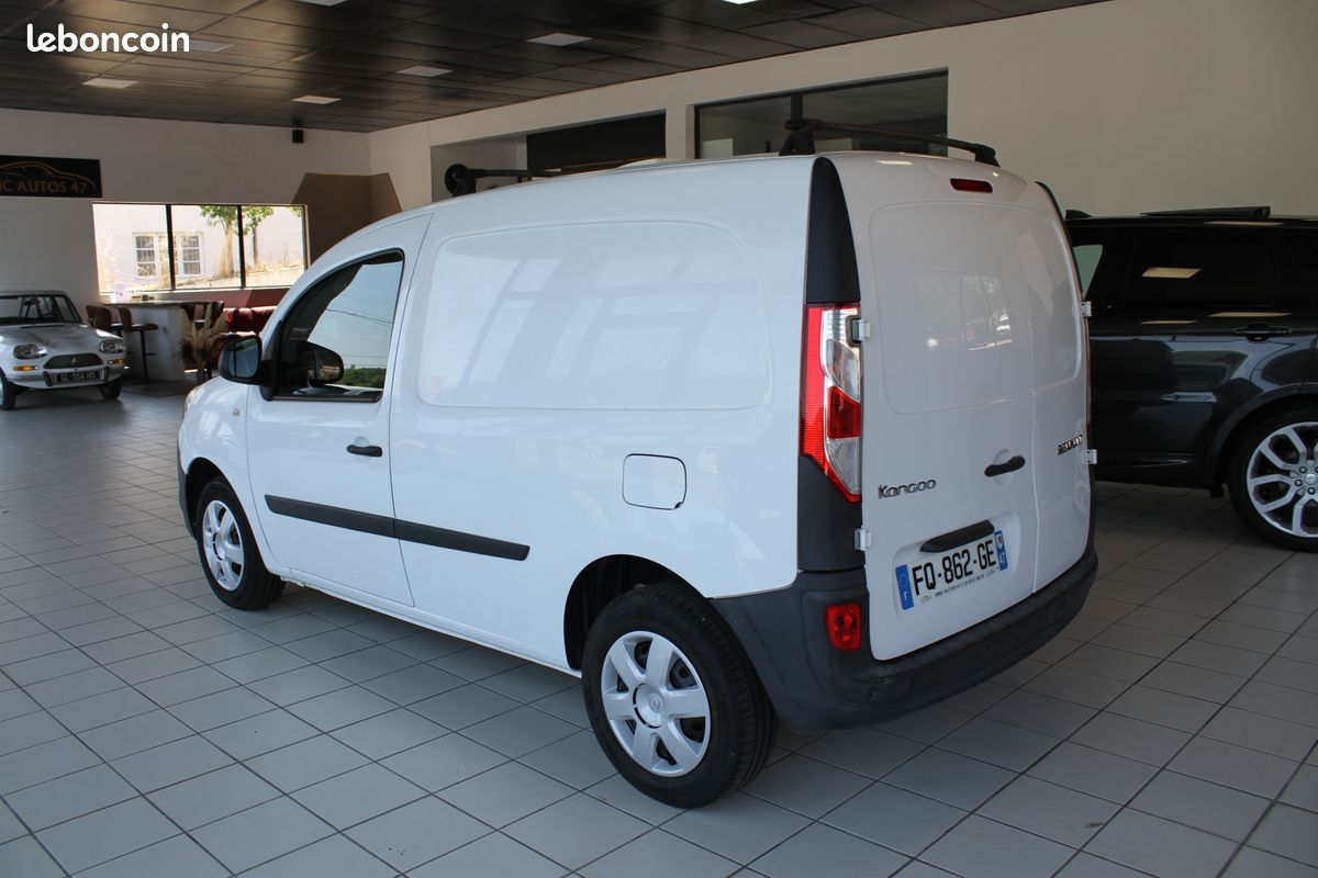 Renault Kangoo 1.5 dci 95 ch Extra R-Link BVM6 (1er Main, GPS, Bluetooth) (image 7)