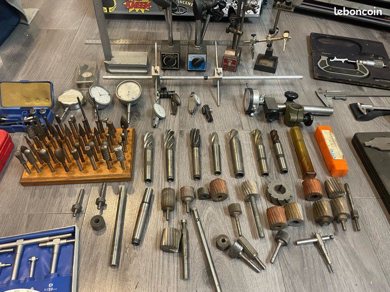 Outils de précision et découpe professionnel (image 1)