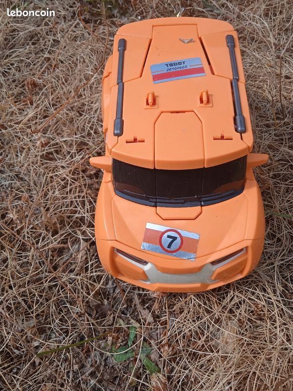 Voiture transformeur robot (image 1)