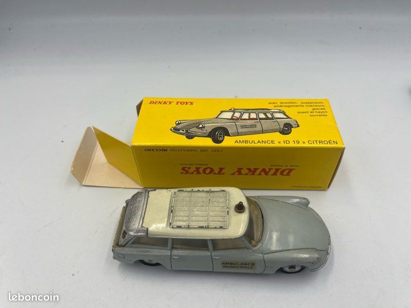 CITROEN DS ID 20 BREAK AMBULANCE DE POMPIERS 1972 1/43 - Boutique Loisir et Collection