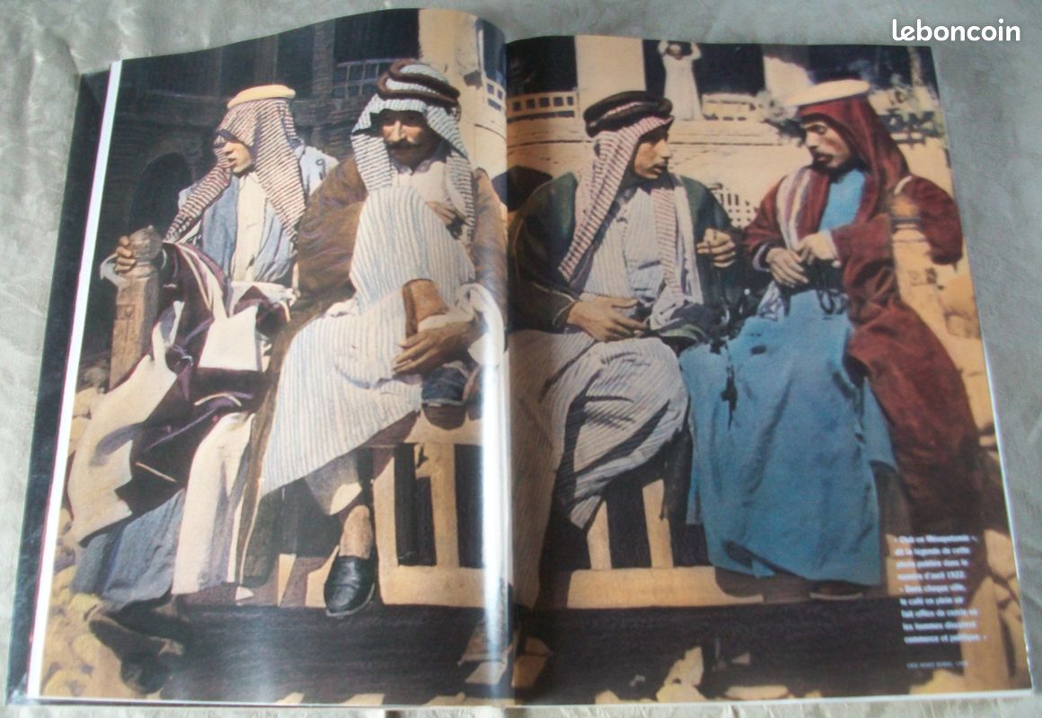 National Geographic - Cent Ans d'Archives "VOYAGES EN TERRES D'ISLAM" 2001 (image 2)