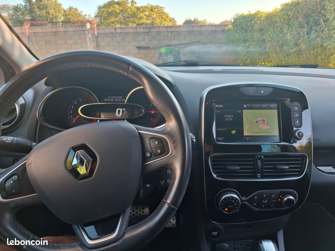 Clio 4 edition one (image 6)