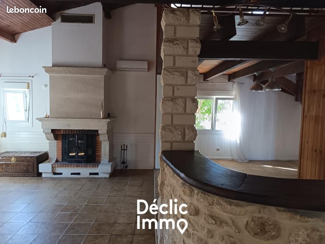Maison 7 pièces 160 m² · à Pont-l'Abbé-d'Arnoult · 160 m² · 223 910 €
