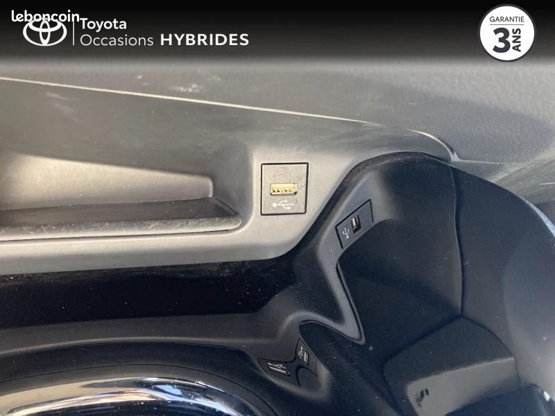 Toyota C-HR 184h Collection 2WD E-CVT MY22 (image 20)