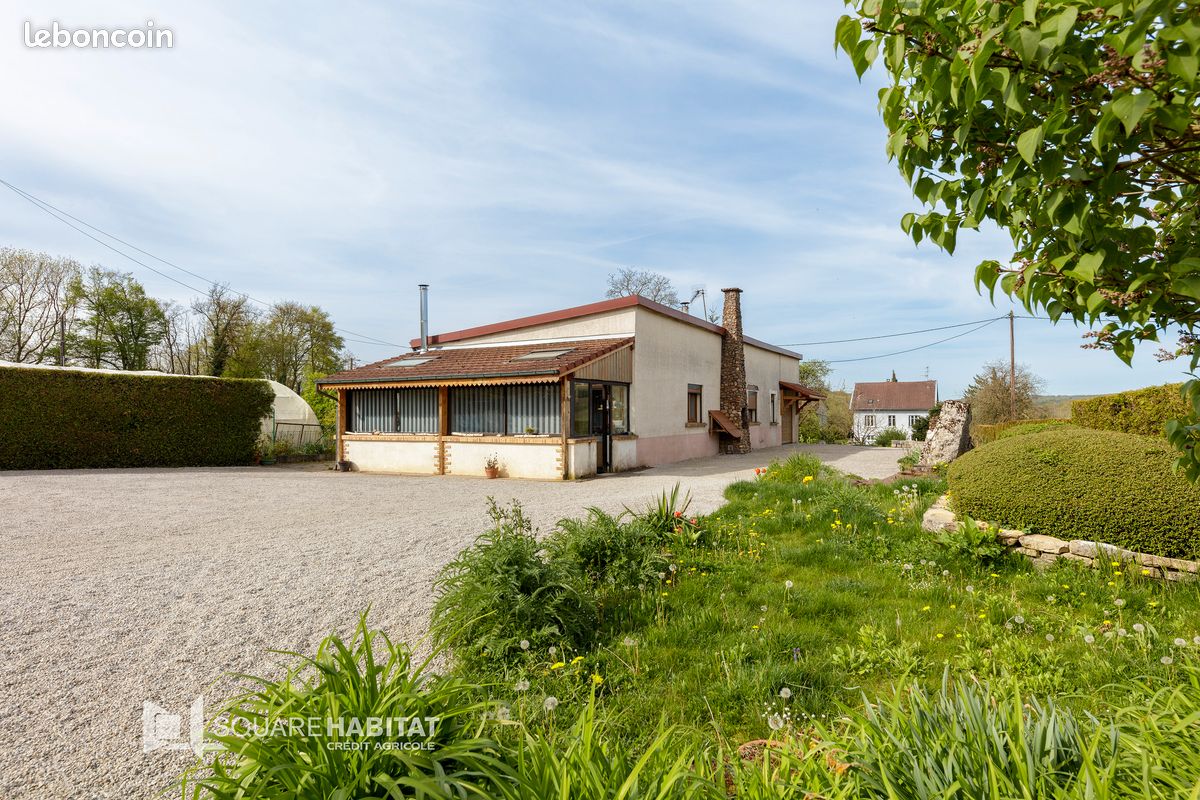 Maison 6 pièces 114 m² · à Montbéliard · 114 m² · 177 000 €
