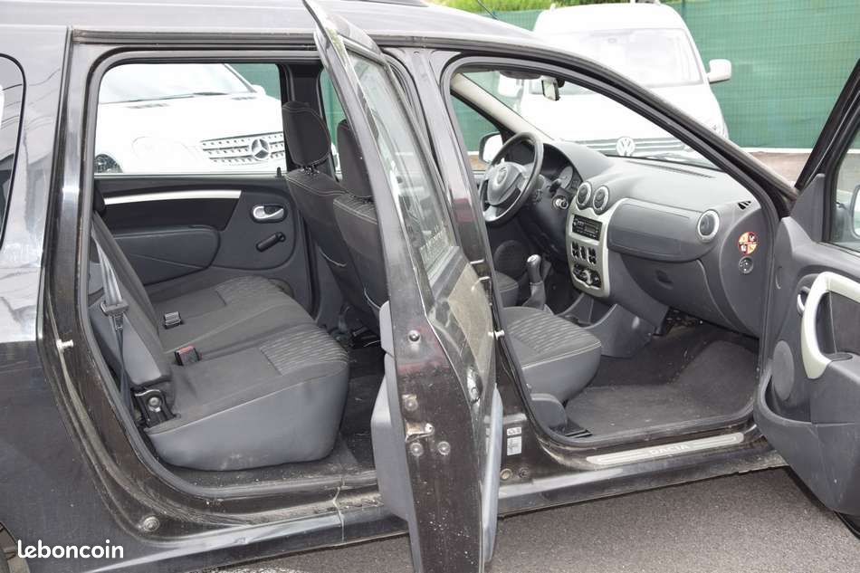 Dacia LOGAN BREAK 1.5 DCI 90CV ..... A REVOIR ..... PARC OUVERT 7/7 SUR RDV ..... (image 4)