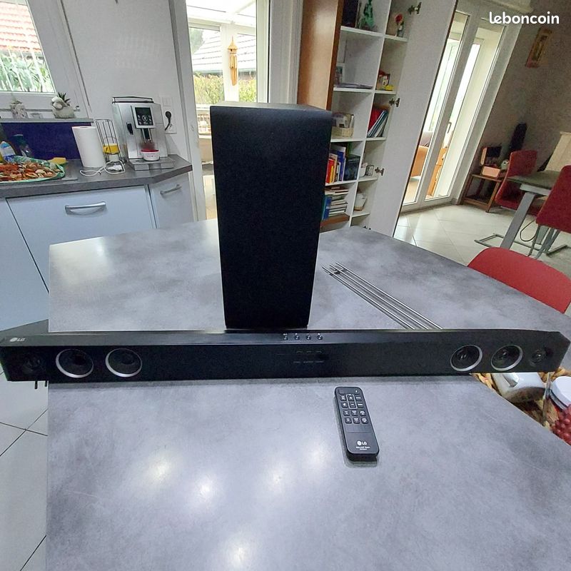 Soundbar Lg Sh3b 300w LG SJ3 300W SOUND BAR Sharpsupplygh