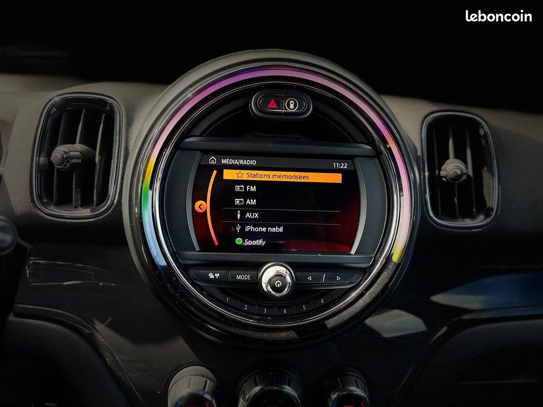 MINI COUNTRYMAN F60 136 ch BVA6 Cooper John Cooper Works CUIR BOITE AUTO GPS GARANTIE 12 MOIS (image 23)