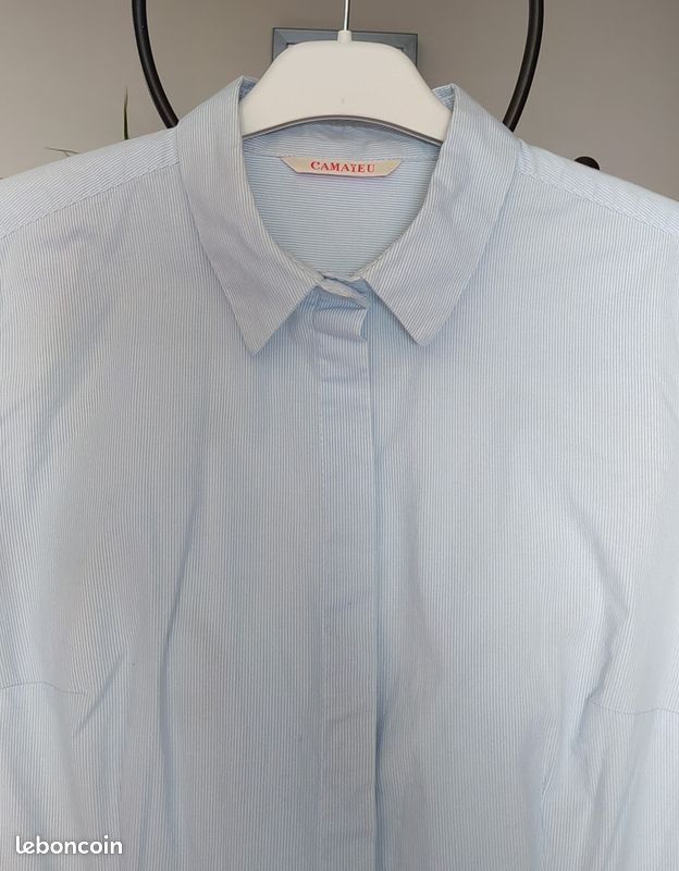 CAMAÏEU - Chemisier cintré manches longues avec des rayures verticales blanches et bleu ciel - Taille 38 (image 3)