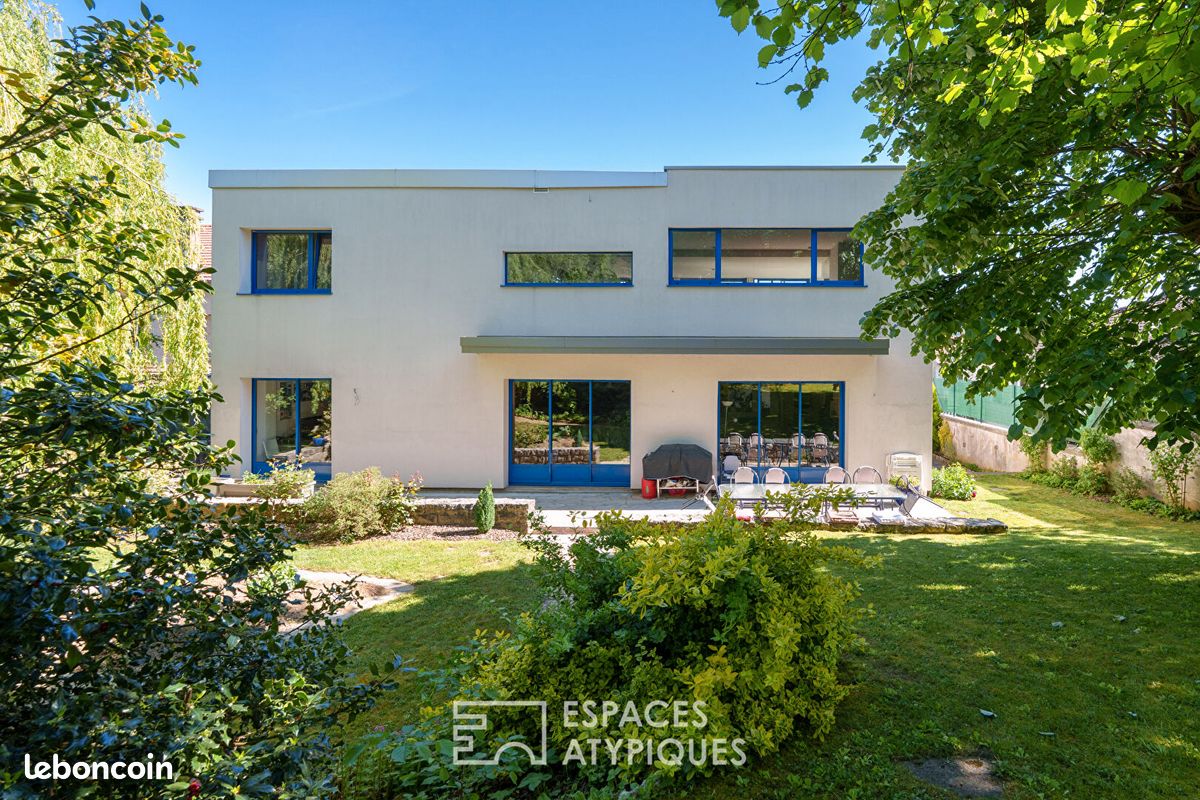 Maison 13 pièces 475 m² · à Frouard · 475 m² · 740 000 €