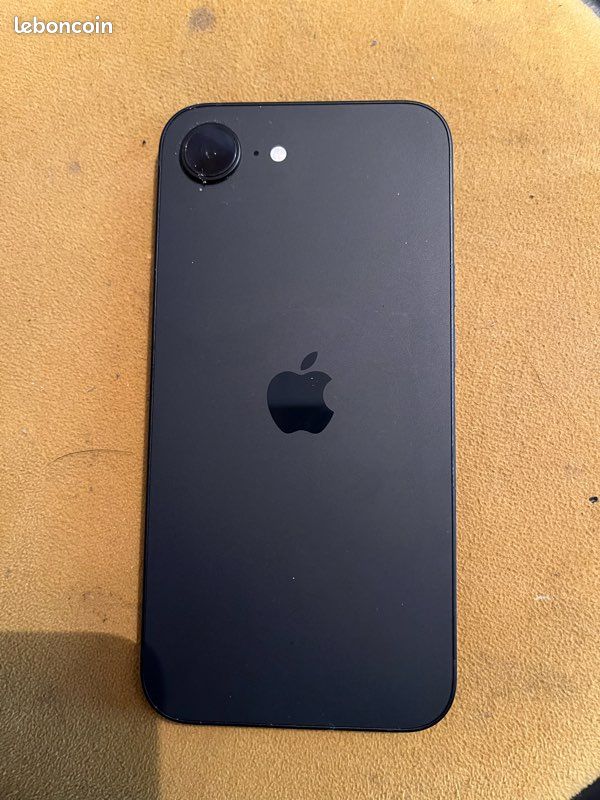 Iphone 16e (image 2)