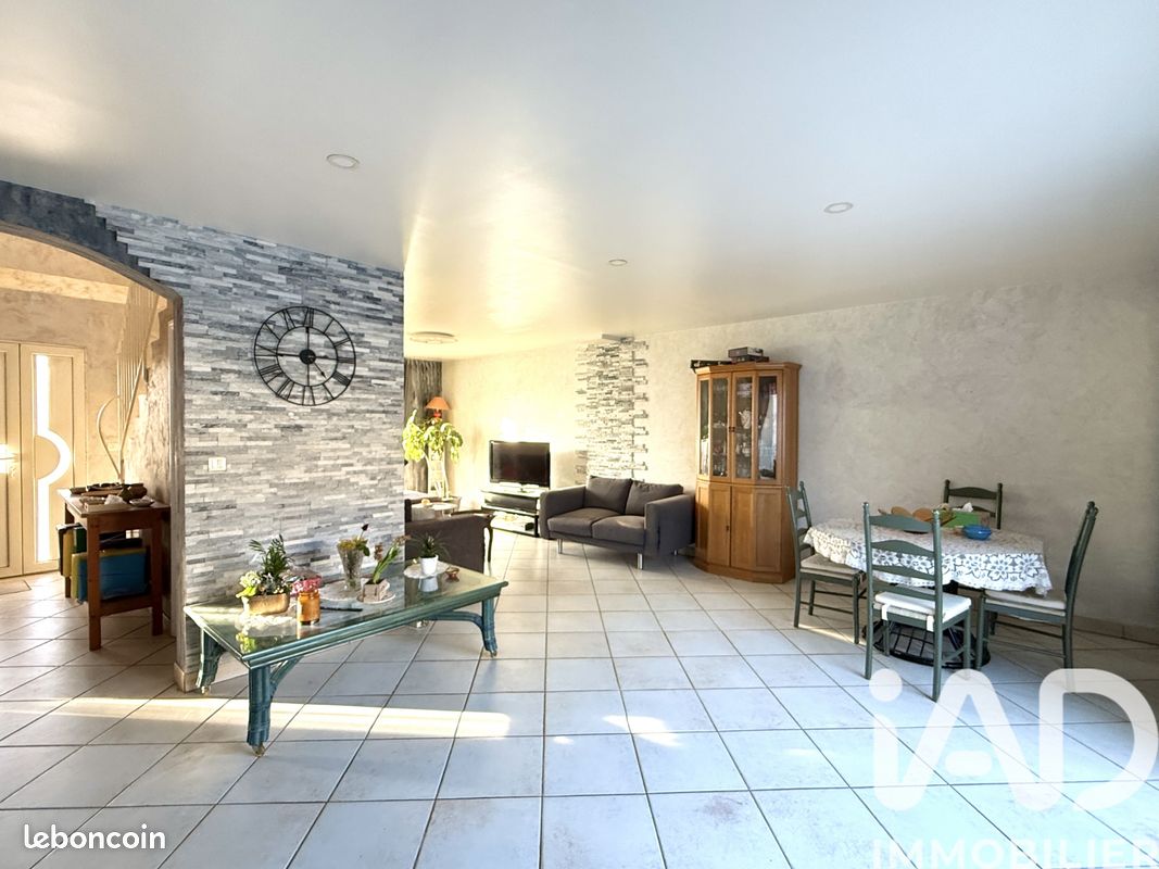 Maison 7 pièces 163 m² · à Palaiseau · 163 m² · 659 000 €