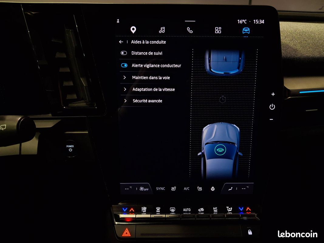 RENAULT Megane E-Tech EV60 220 ch super charge Techno (image 23)