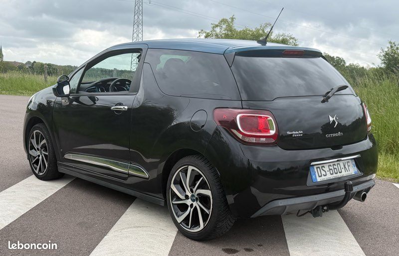 Citroën ds3 1.6 HDi 90ch sport chic (image 3)