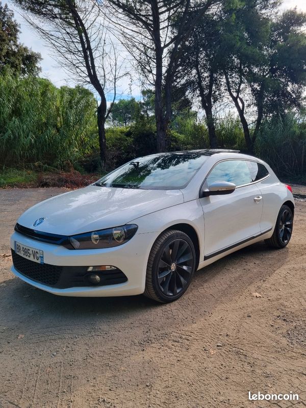 Volkswagen SCIROCCO 2.0l TDI 140cv FAP SPORTLINE / 2011 / BVM6 (image 1)