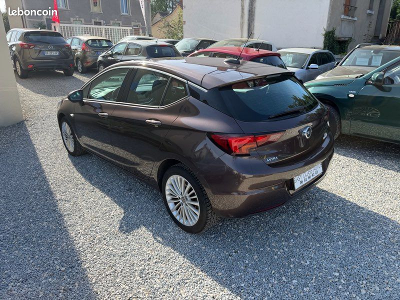 Opel ASTRA 1.6 CDTI 136ch 1ERE MAIN CLIM.A/REG/LIM/RADAR AV AR/LED (image 4)