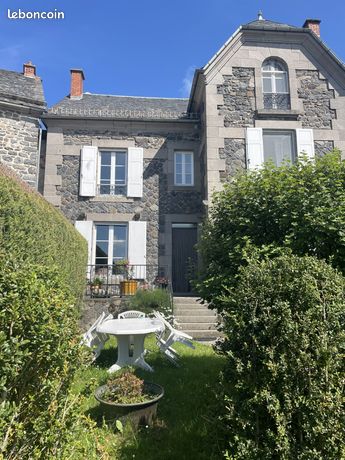 Propriété 8 pièces 190 m²