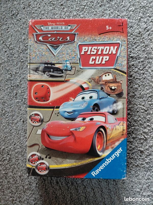 Jeu de course - Cars Piston Cup
-circuit personali (image 1)