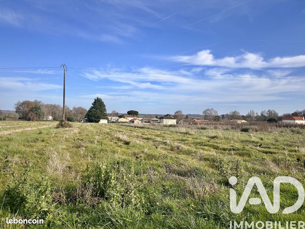 Terrain 1230 m² · à Mérignac · 1 230 m² · 16 500 €