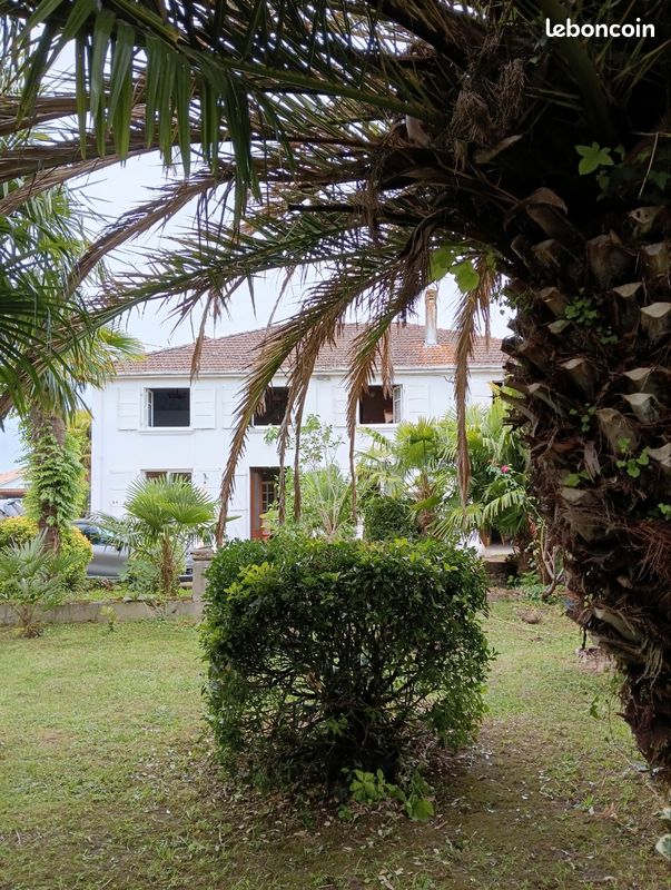 Maison 8 pièces 160 m² · à Amou · 160 m² · 192 200 €