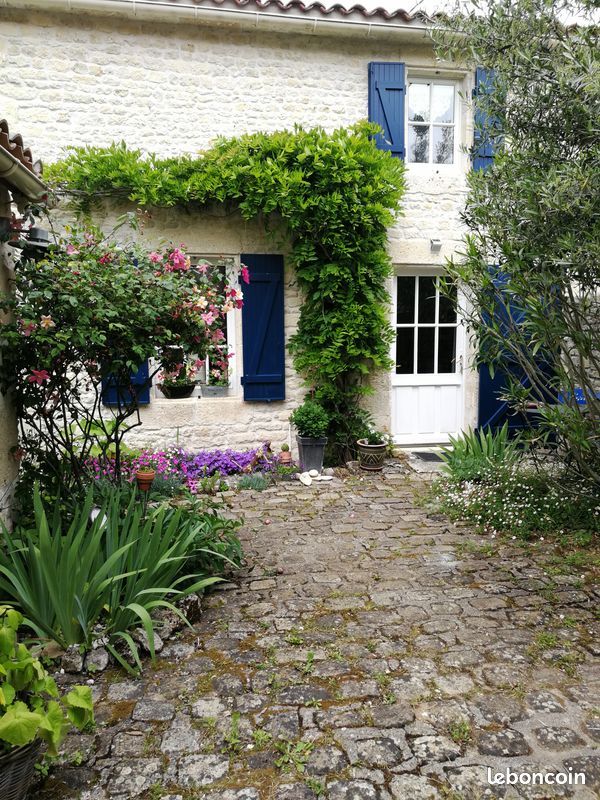 Maison 5 pièces 120 m² · à Saint-Christophe · 120 m² · 315 000 €