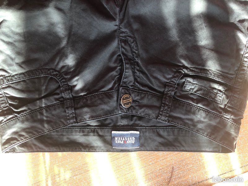 Short noir JEAN'S PAUL GAULTIER taille 27 (image 4)
