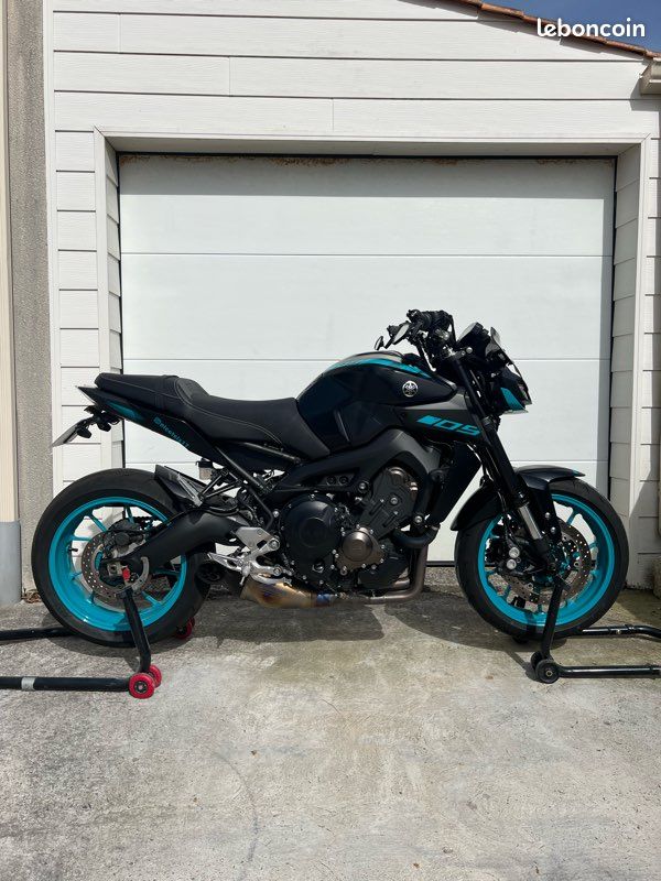 Yamaha mt09 (image 3)