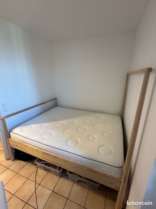 Lit IKEA et sommier 160x200 (image 2)