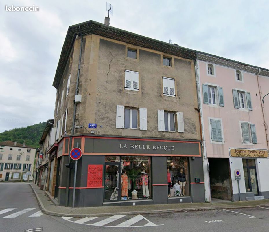 Immeuble Lamastre · 55 000 €