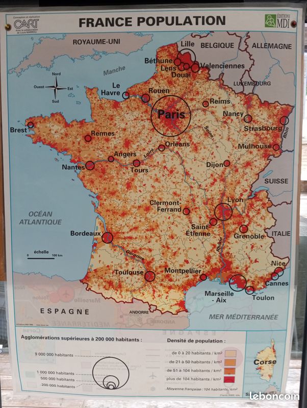 Carte de géographie scolaire vintage années 60 plastifiée,la France économique, France populaire au verso ,(75E),(60E) domicile vendeur (image 1)