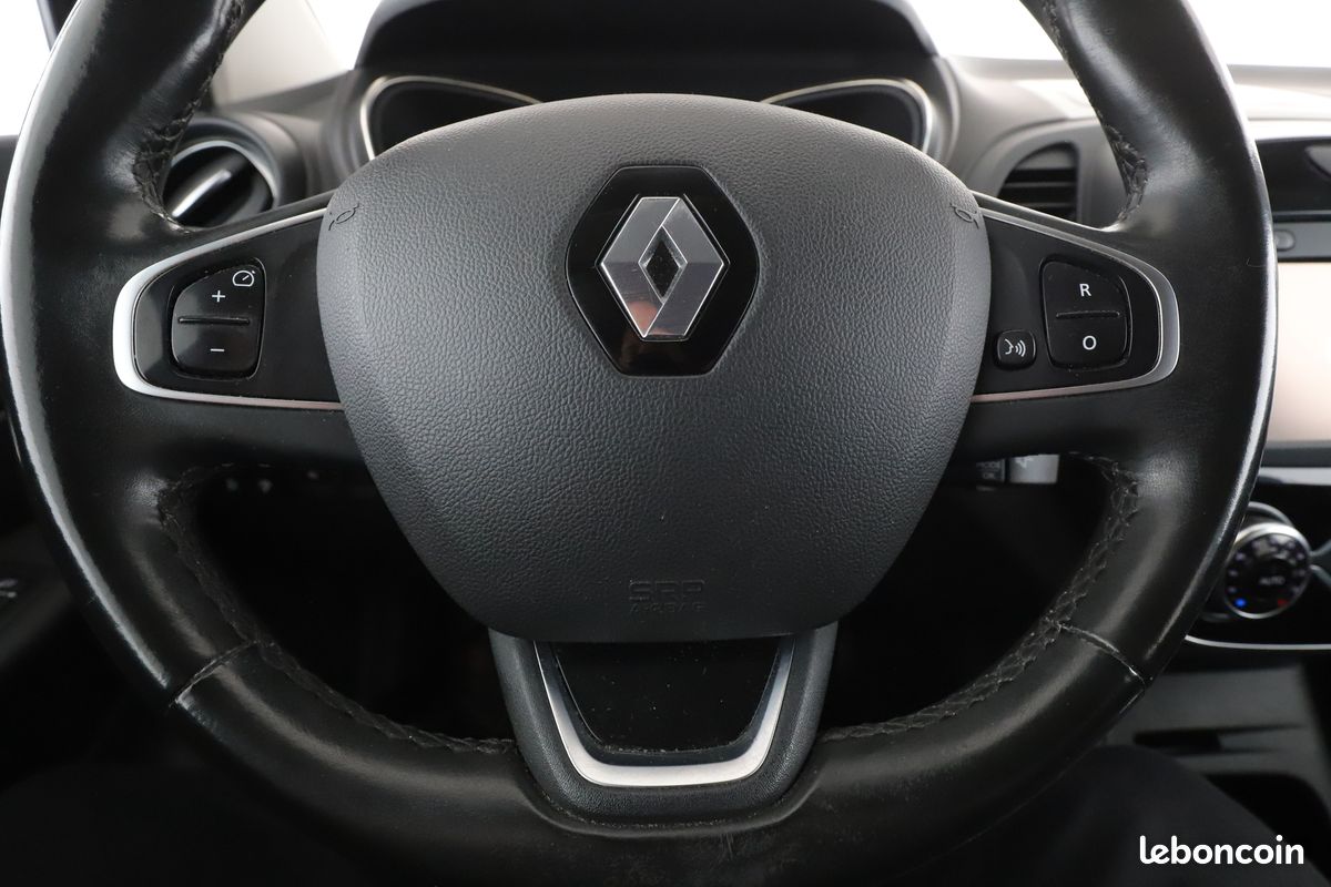 Renault Captur 1.5 dCi Energy Intens 90 ch (image 15)