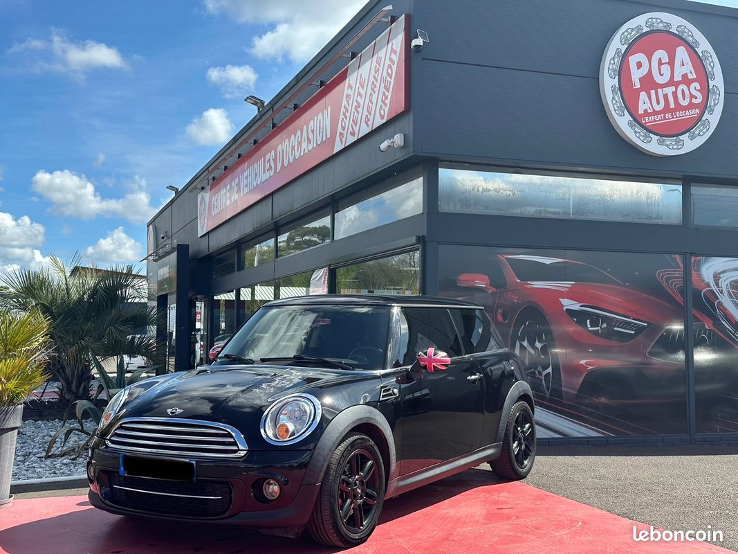 Mini Cooper D 1.6 L 112 CH "Cooper" (image 1)