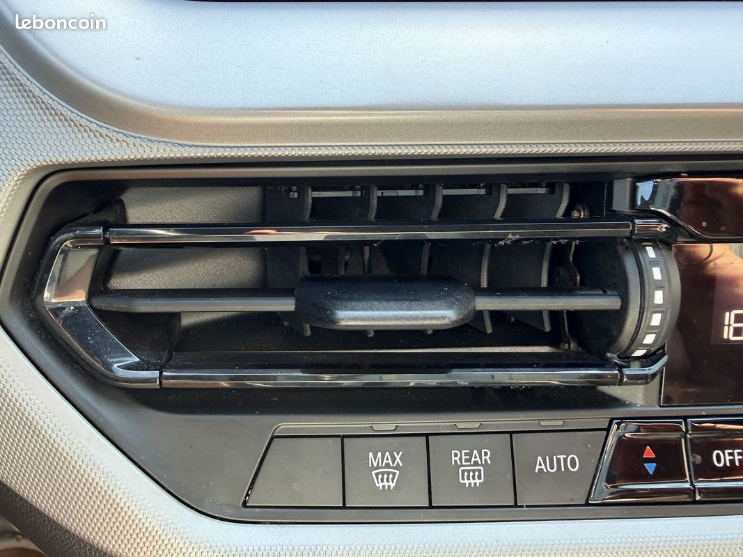 Bmw SERIE 1 (F40) 116DA 116CH BUSINESS DESIGN DKG7 (image 25)