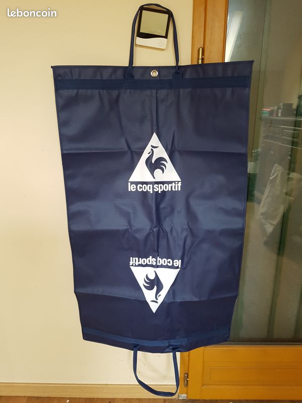 2 Housses neuves le coq sportif protection vêtement (image 1)